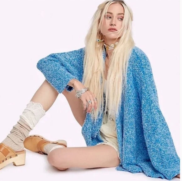 Free People BFF Cardi Boucle Knit Sweater Open Front Big Blue Color Small NWT - Picture 1 of 15